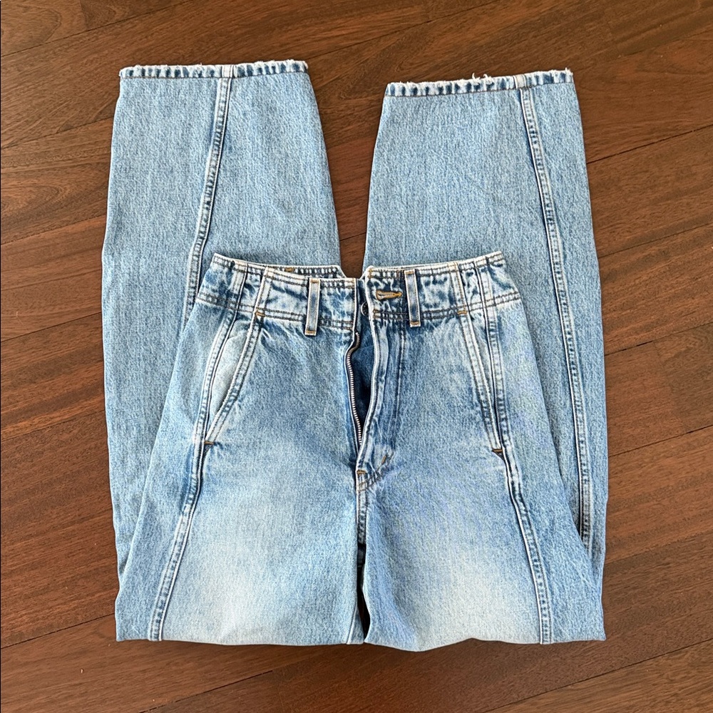 Apiece Apart Meridian Barrel Jeans - Picture 5 of 7